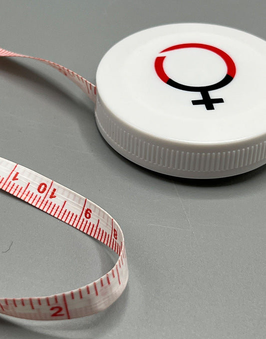 RETRACTABLE MEASURING TAPE