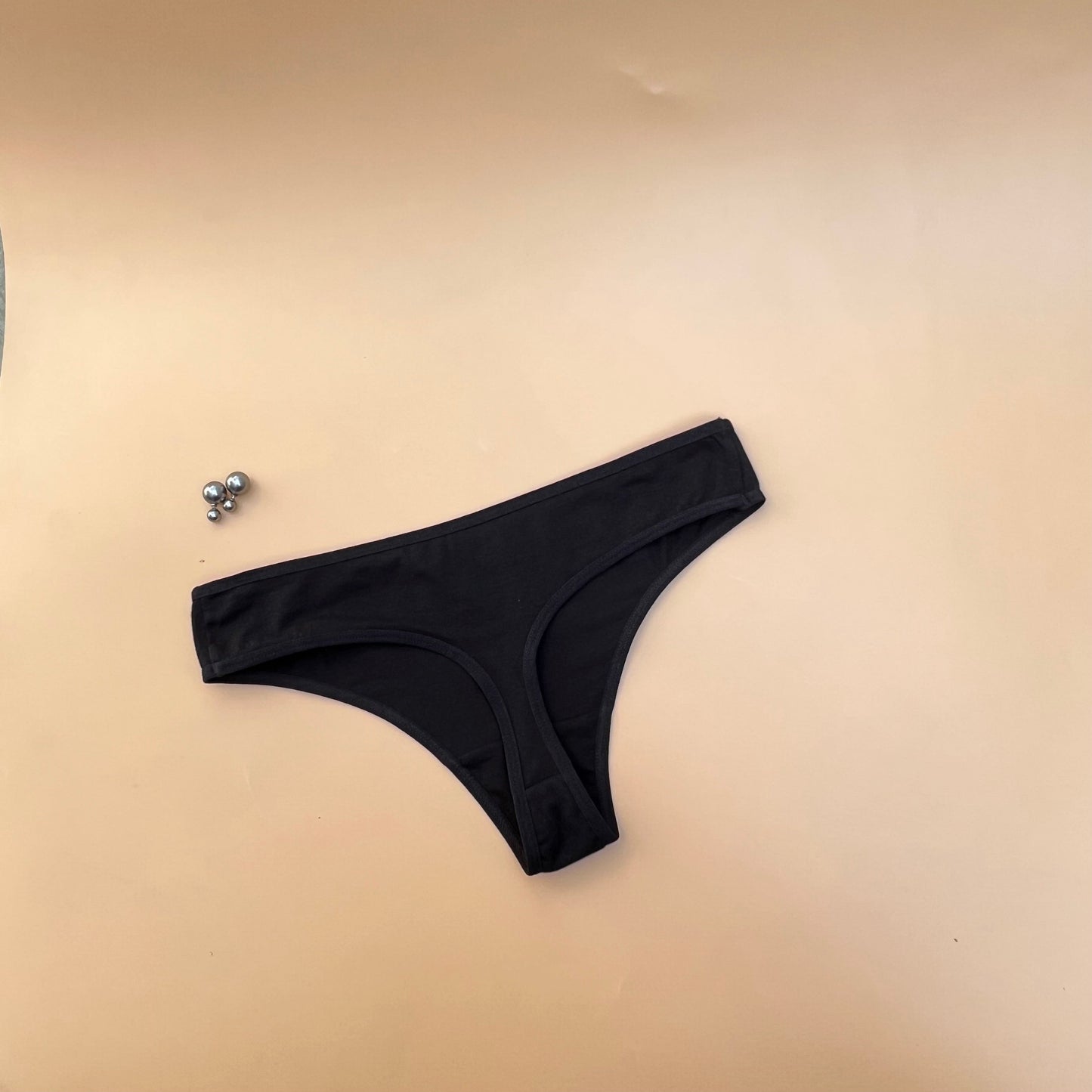 SUPER SOFT COTTON  THONG-BLACK